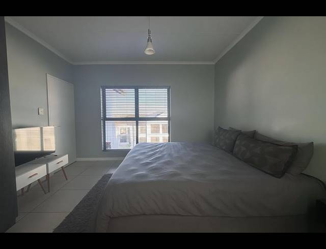 1 BEDROOM APARTMENT FOR SALE IN PETERVALE
